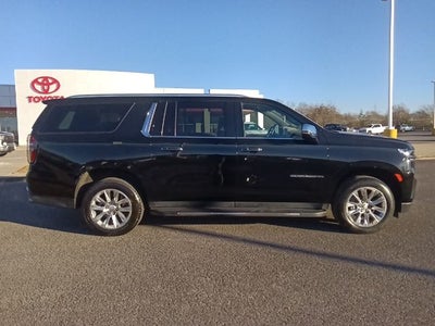 2024 Chevrolet Suburban Premier