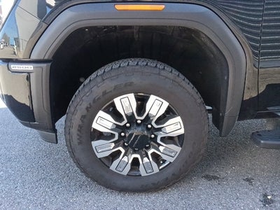 2025 GMC Sierra 2500HD Denali