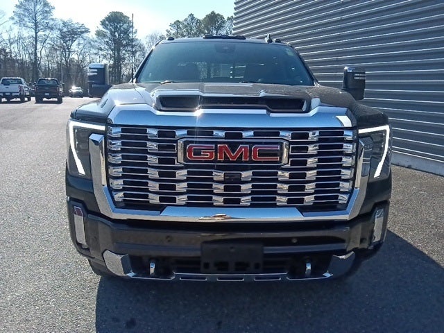 2025 GMC Sierra 2500HD Denali