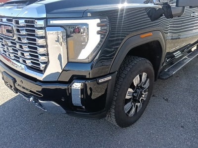 2025 GMC Sierra 2500HD Denali