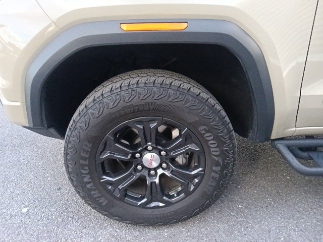 2024 GMC Canyon Elevation