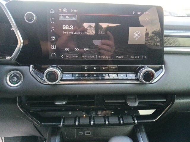 2024 GMC Canyon Elevation