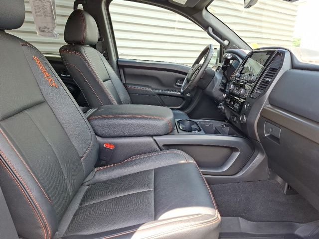 2024 Nissan Titan PRO-4X