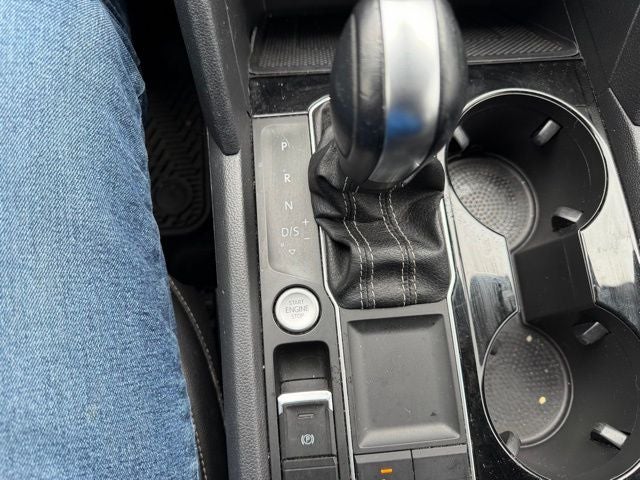 2022 Volkswagen Atlas 2.0T SE w/Technology