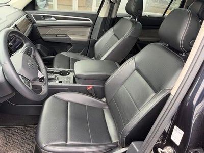 2022 Volkswagen Atlas 2.0T SE w/Technology