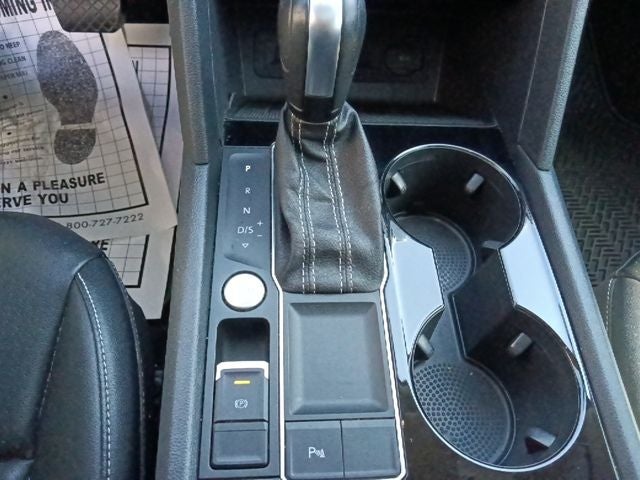 2022 Volkswagen Atlas 2.0T SE w/Technology