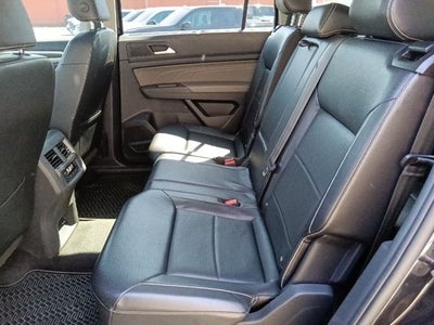 2022 Volkswagen Atlas 2.0T SE w/Technology