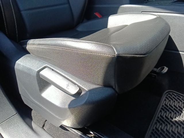 2022 Volkswagen Atlas 2.0T SE w/Technology