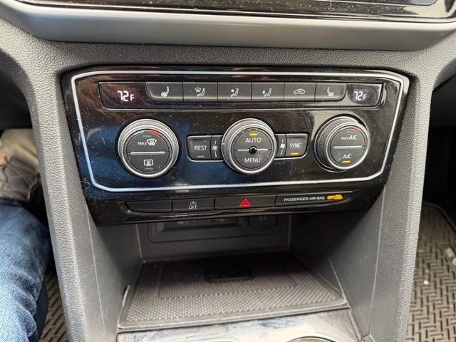 2022 Volkswagen Atlas 2.0T SE w/Technology