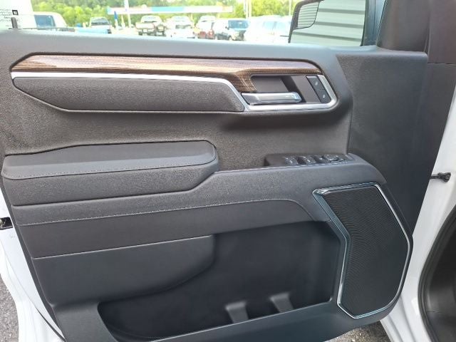 2025 Chevrolet Silverado 1500 LT LT1
