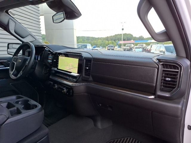 2025 Chevrolet Silverado 1500 LT LT1