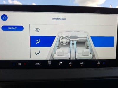 2026 Ford Maverick Lobo Standard