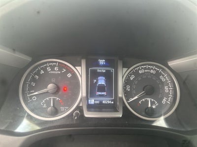 2022 Toyota Tacoma SR5 V6