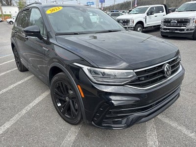 2023 Volkswagen Tiguan 2.0T SE R-Line Black