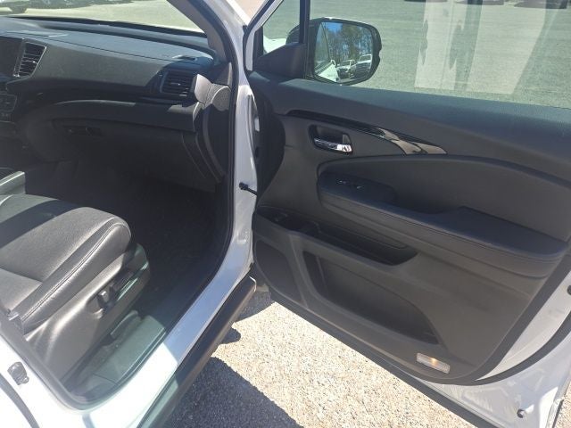 2021 Honda Pilot Touring 8 Passenger