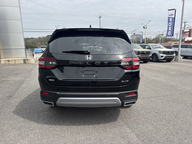 2023 Honda Pilot Elite