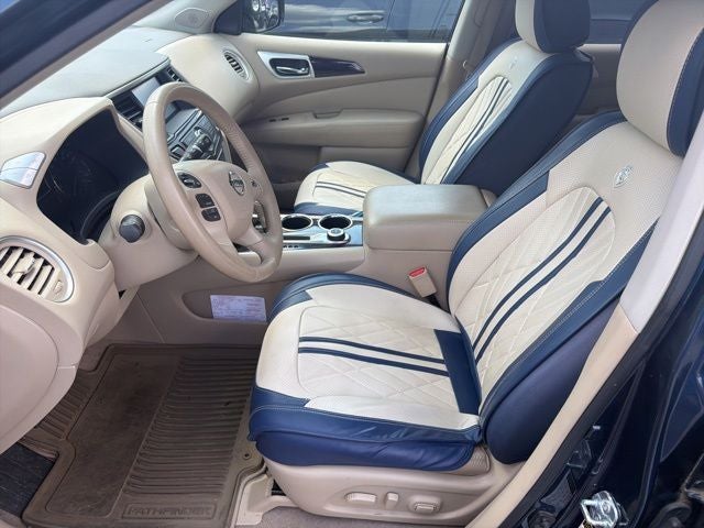 2013 Nissan Pathfinder SL