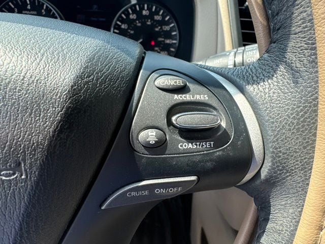 2017 Nissan Pathfinder Platinum