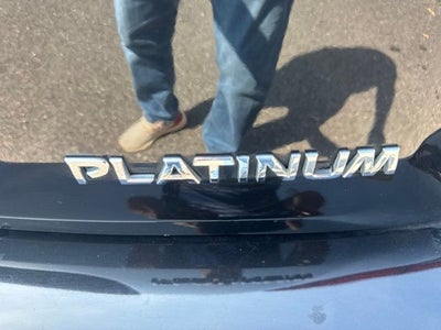 2017 Nissan Pathfinder Platinum