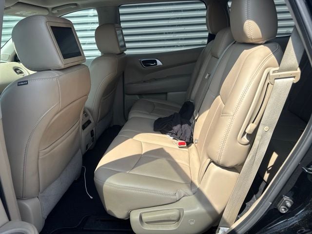 2017 Nissan Pathfinder Platinum