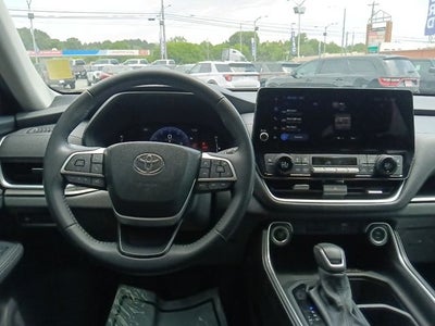 2024 Toyota Grand Highlander XLE