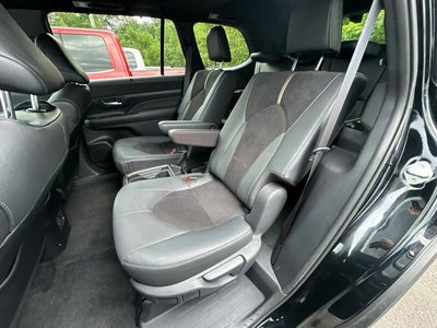 2024 Toyota Grand Highlander Hybrid MAX Platinum