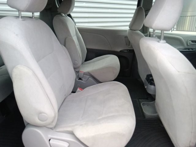 2015 Toyota Sienna L 7 Passenger