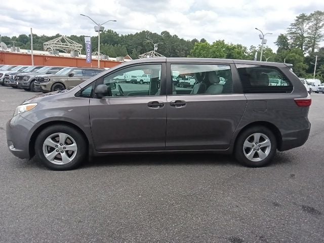 2015 Toyota Sienna L 7 Passenger