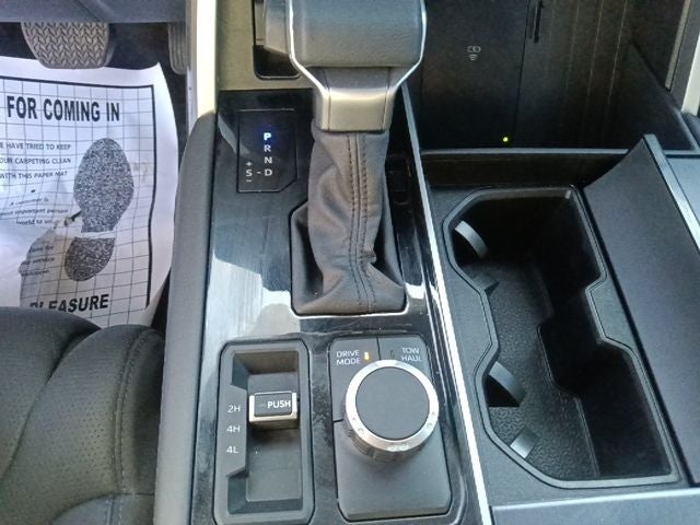 2025 Toyota Sequoia Platinum