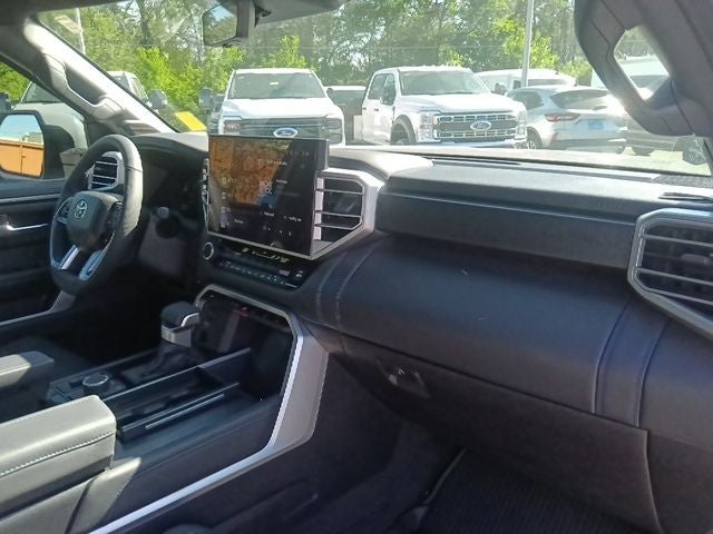 2025 Toyota Sequoia Platinum
