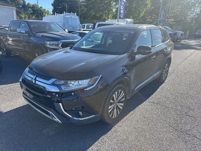 2019 Mitsubishi Outlander SE