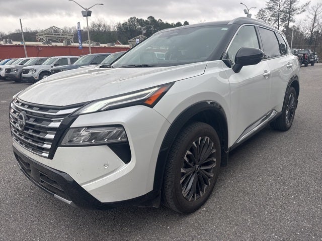 2024 Nissan Rogue Platinum