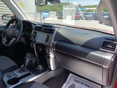 2024 Toyota 4Runner SR5