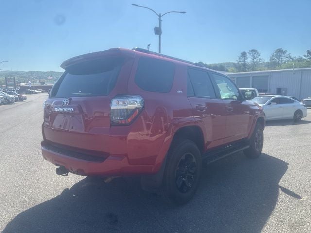 2024 Toyota 4Runner SR5