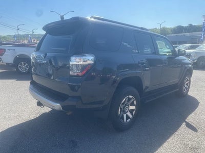 2024 Toyota 4Runner TRD Off-Road
