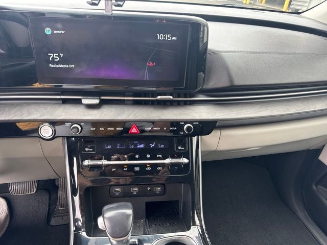 2022 Kia Carnival SX