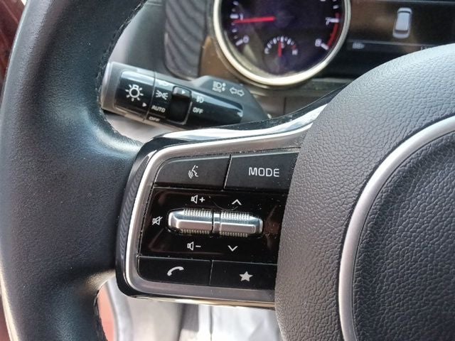 2022 Kia Carnival SX