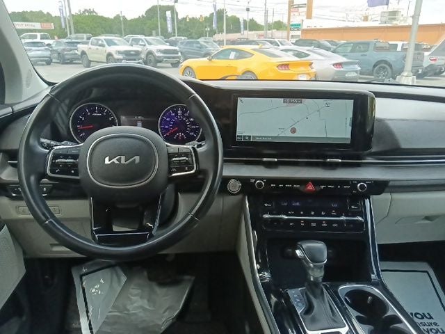 2022 Kia Carnival SX