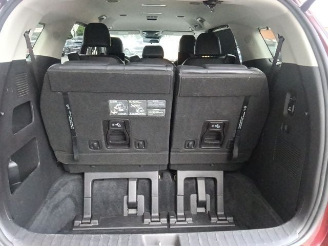 2022 Kia Carnival SX