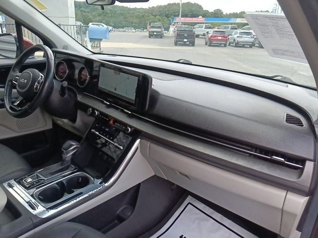 2022 Kia Carnival SX
