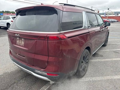2022 Kia Carnival SX