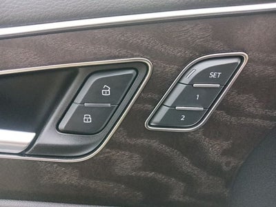 2023 Audi Q8 55 Premium quattro