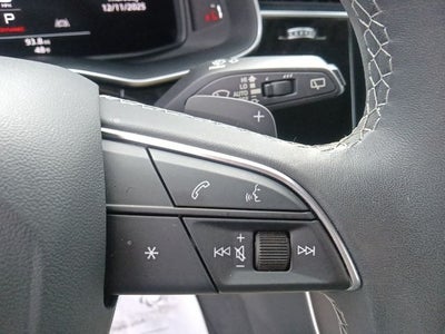 2023 Audi Q8 55 Premium quattro