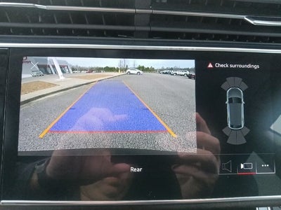 2023 Audi Q8 55 Premium quattro