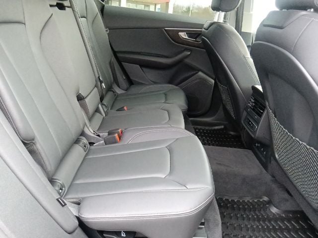 2023 Audi Q8 55 Premium quattro