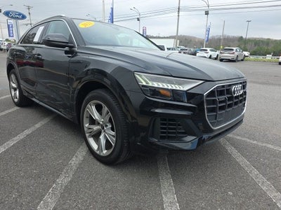 2023 Audi Q8 55 Premium quattro