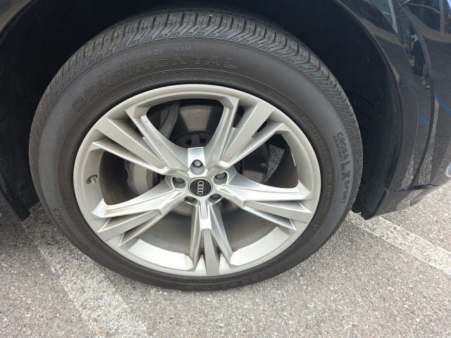 2023 Audi Q8 55 Premium quattro