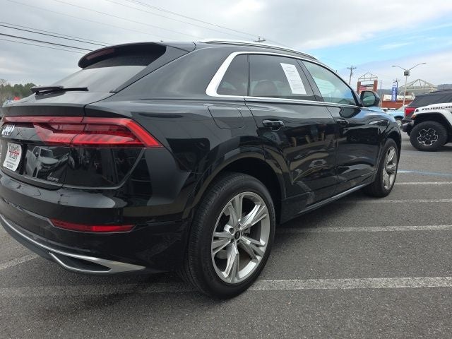 2023 Audi Q8 55 Premium quattro