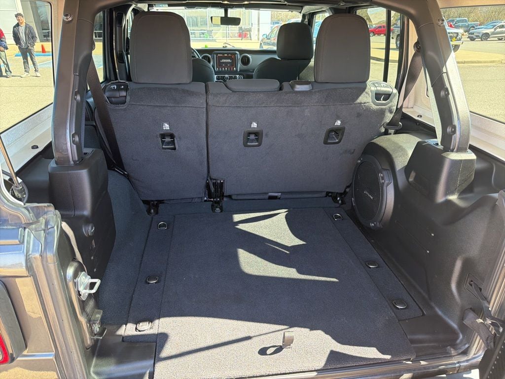 2022 Jeep Wrangler Unlimited Willys