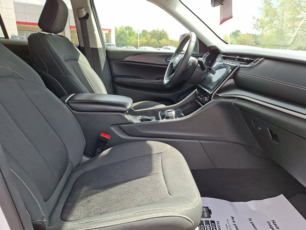 2024 Jeep Grand Cherokee Laredo